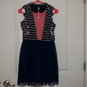 Two piece set- please see all pictures
